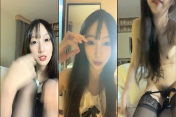 無敵清純短髮美少女 臉蛋精緻得像個充氣娃娃 這麼清純的妹子居然能噴水2733 最新下海的無敵清純短髮美少女，這麼清純的臉蛋兒 真實360度無死角 聲音巨好聽 (1)